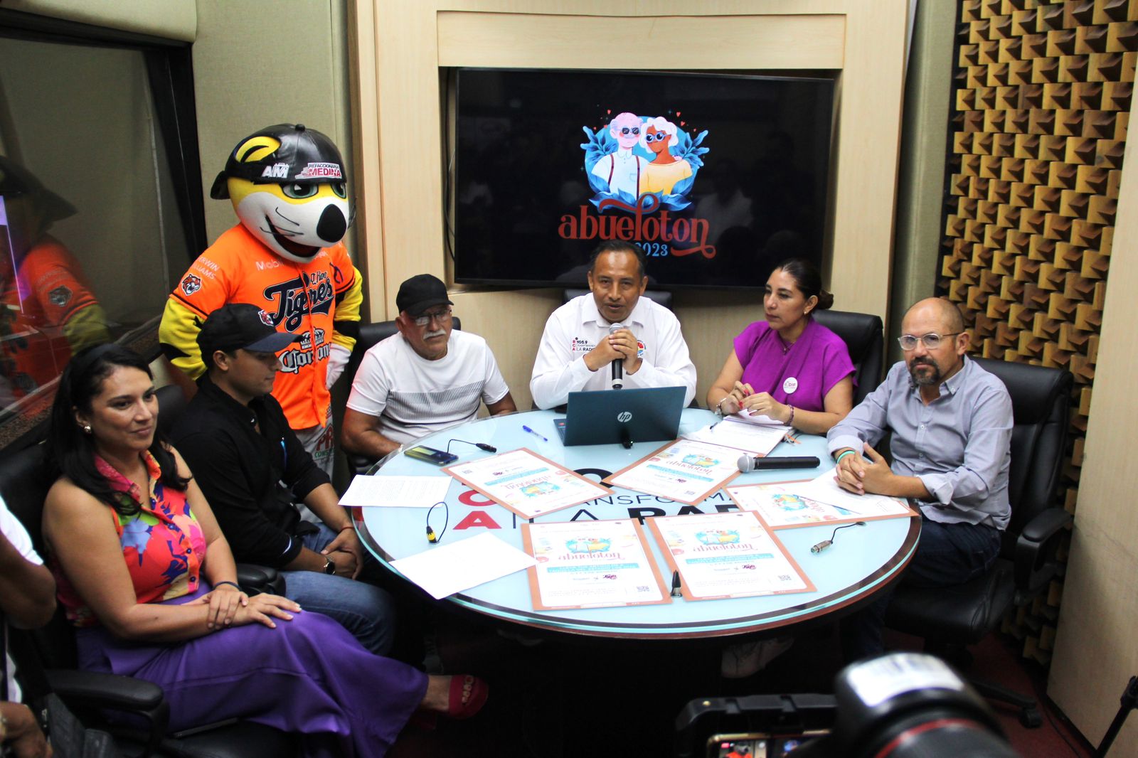 uploads/6/32/01 (248).Jpeg